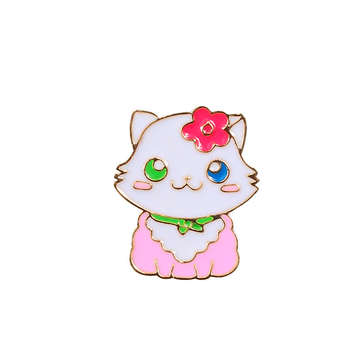 Neko Котик с цветочком металлический пин