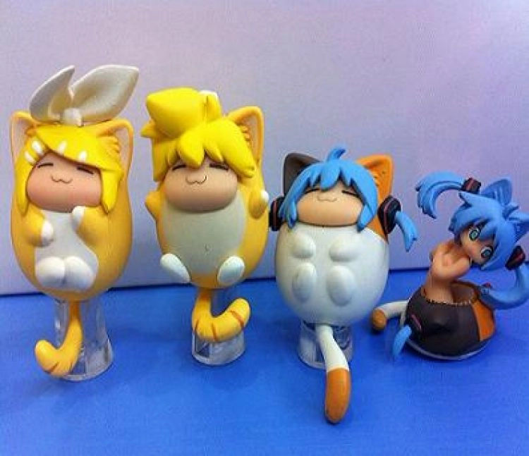 Vocaloid figure pet ver. Вокалоид Фигурка Питомцы (цена за 1 из 4 штук)